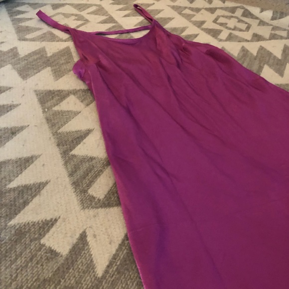 Forever 21 Dresses & Skirts - Silk Minidress! Forever 21 Dresses & Skirts - Silk Minidress!